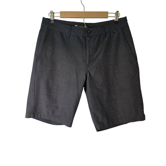 Travis Mathew Other - TRAVIS MATHEW Black Active Outdoor Casual Golf Textured Shorts SZ 32